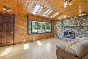 925 West St, Ludlow, MA 01056 - Photo 7