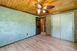 925 West St, Ludlow, MA 01056 - Photo 13