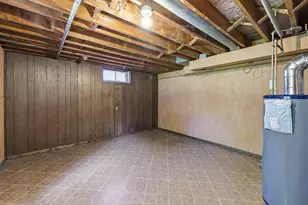 925 West St, Ludlow, MA 01056 - Photo 19