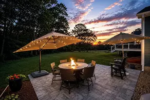 15 Beacon St, Wareham, MA 02558 - Photo 3