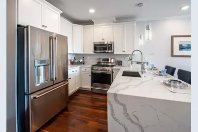 519 Broadway #503, Somerville, MA 02145 - Photo 3