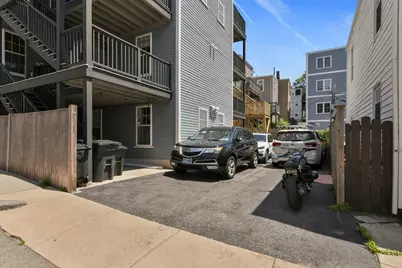 27-29 Telegraph #6, Boston, MA 02127 - Photo 17