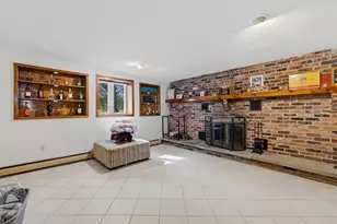 1535 Meridian St, Fall River, MA 02720 - Photo 23