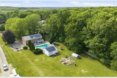 1535 Meridian St, Fall River, MA 02720 - Photo 39