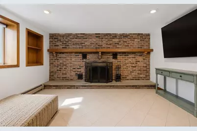 1535 Meridian St, Fall River, MA 02720 - Photo 25