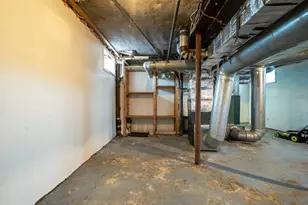 419 Belgrade Ave, Boston, MA 02132 - Photo 31