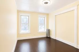 145 Essex St, Holyoke, MA 01040 - Photo 5
