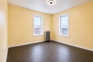 149 Essex St, Holyoke, MA 01040 - Photo 5