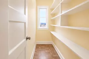 149 Essex St, Holyoke, MA 01040 - Photo 3