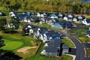 15 Beacon St, Wareham, MA 02558 - Photo 33