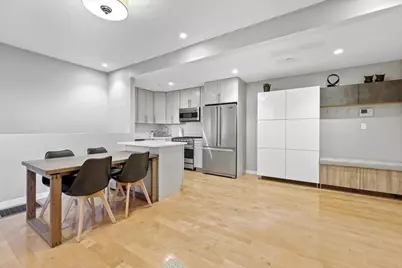 246 Boston St #1, Boston, MA 02125 - Photo 7