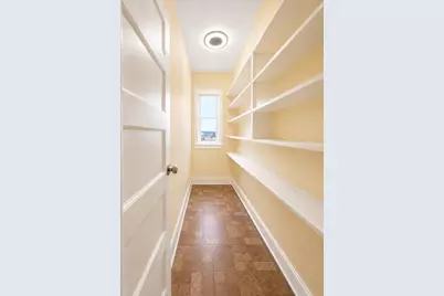 149 Essex Street #3R, Holyoke, MA 01040 - Photo 3