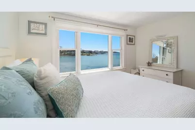 8 Bickford Way, Gloucester, MA 01930 - Photo 23