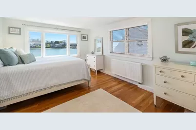 8 Bickford Way, Gloucester, MA 01930 - Photo 21