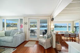 8 Bickford Way, Gloucester, MA 01930 - Photo 5