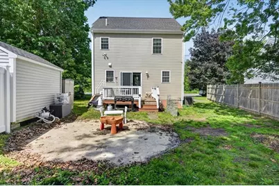 1074 Church St, New Bedford, MA 02745 - Photo 7