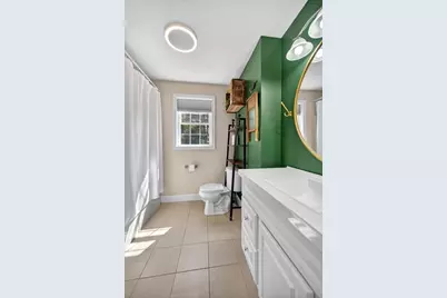 1074 Church St, New Bedford, MA 02745 - Photo 33