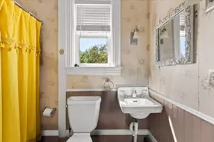 878 Highland Ave, Fall River, MA 02720 - Photo 35