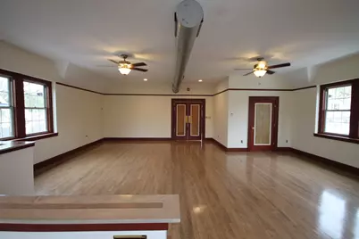 1043 Sumner Ave, Springfield, MA 01118 - Photo 9