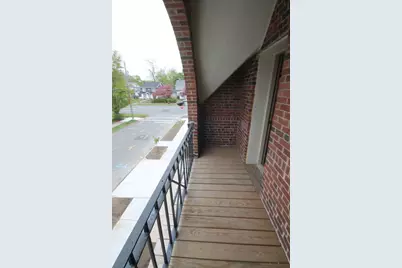 1043 Sumner Ave, Springfield, MA 01118 - Photo 21