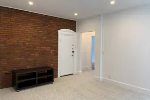 1064 Beacon St, Brookline, MA 02446 - Photo 15