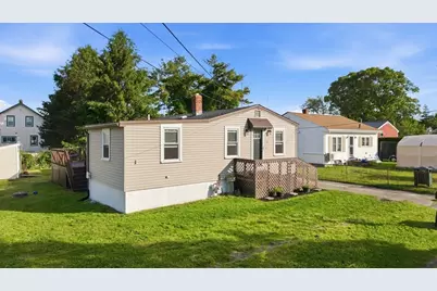 21 Golf St, Fairhaven, MA 02719 - Photo 25