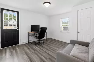 21 Golf St, Fairhaven, MA 02719 - Photo 15