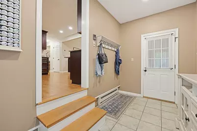 10 Douglas Ave, Methuen, MA 01844 - Photo 11