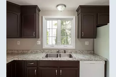 90A Loxwood St, Worcester, MA 01604 - Photo 5