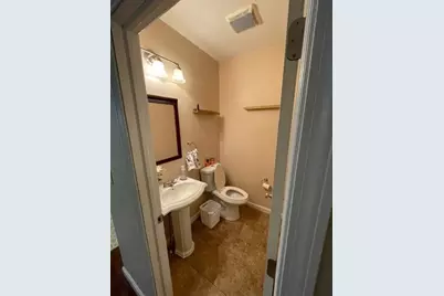 57 Elm St #2, Danvers, MA 01923 - Photo 9