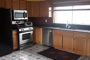 13 Knowlton St, Somerville, MA 02145 - Photo 21