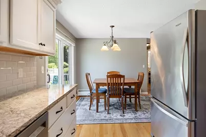 19 Moreau Ct, Chicopee, MA 01020 - Photo 9