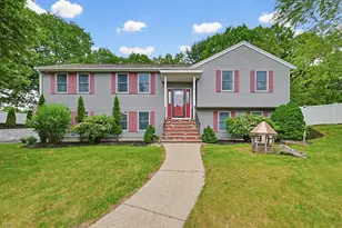 5 Otter Pond Rd, Lynnfield, MA 01940 - Photo 1