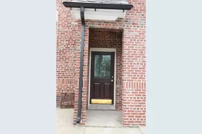 1043 Sumner Ave, Springfield, MA 01118 - Photo 15