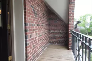 1043 Sumner Ave, Springfield, MA 01118 - Photo 11