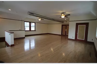 1043 Sumner Ave, Springfield, MA 01118 - Photo 3