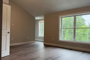 251 Sladen St, Dracut, MA 01826 - Photo 5