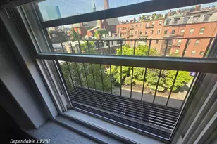 86 Charles St, Boston, MA 02114 - Photo 7