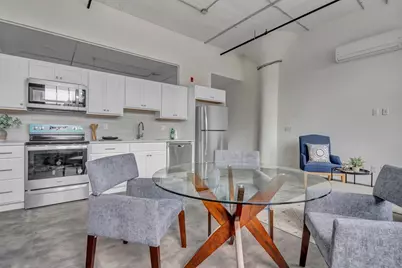 151 Chestnut #408, Springfield, MA 01103 - Photo 5