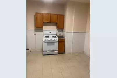 18 Fairview Ave #1, Malden, MA 02148 - Photo 5