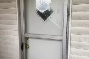 18 Fairview Ave, Malden, MA 02148 - Photo 21
