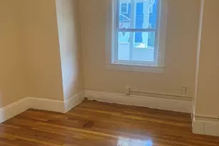 18 Fairview Ave, Malden, MA 02148 - Photo 9