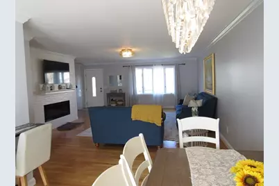 6 Loring Hills Ave #B1, Salem, MA 01970 - Photo 3