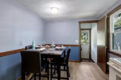 64 Tioga St, Springfield, MA 01128 - Photo 9