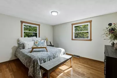 64 Tioga St, Springfield, MA 01128 - Photo 13