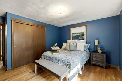 64 Tioga St, Springfield, MA 01128 - Photo 13