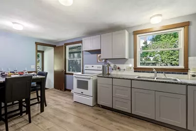 64 Tioga St, Springfield, MA 01128 - Photo 7