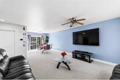 563 Woodman St, Fall River, MA 02724 - Photo 7
