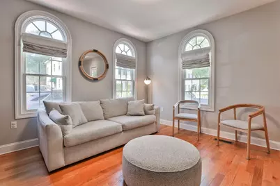 7 Hancock Street #1, Newburyport, MA 01950 - Photo 3