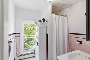 29-31 Sprague St, Malden, MA 02148 - Photo 13
